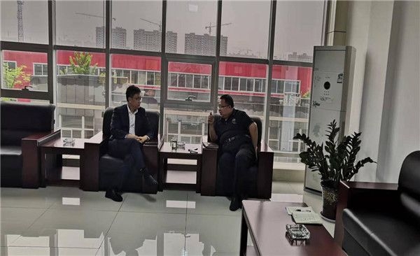 莱商银行肥城支行领导莅临鲁变电工进行座谈交流